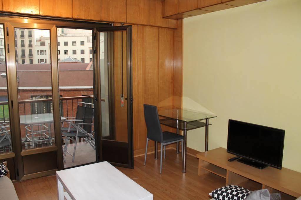 Apartamentos Rialto Madrid Exteriér fotografie