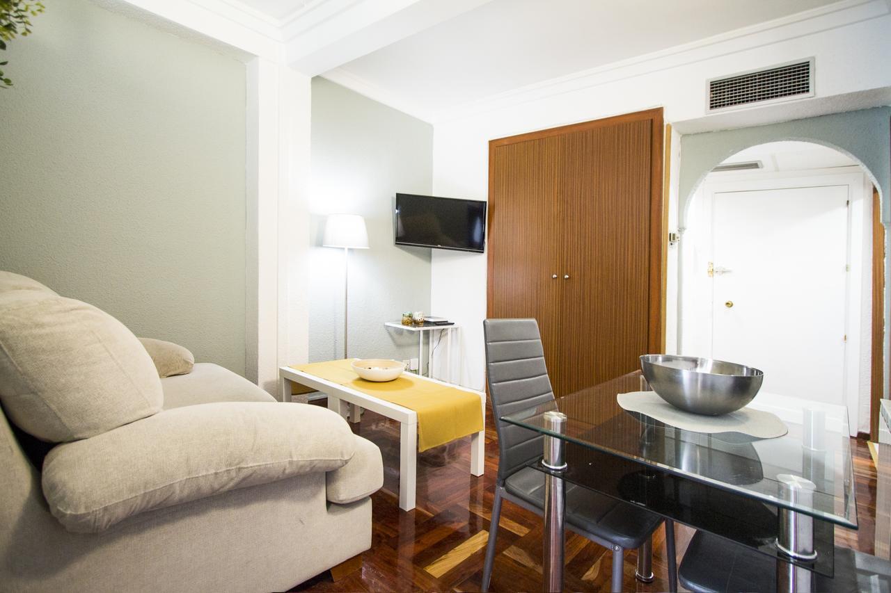 Apartamentos Rialto Madrid Exteriér fotografie