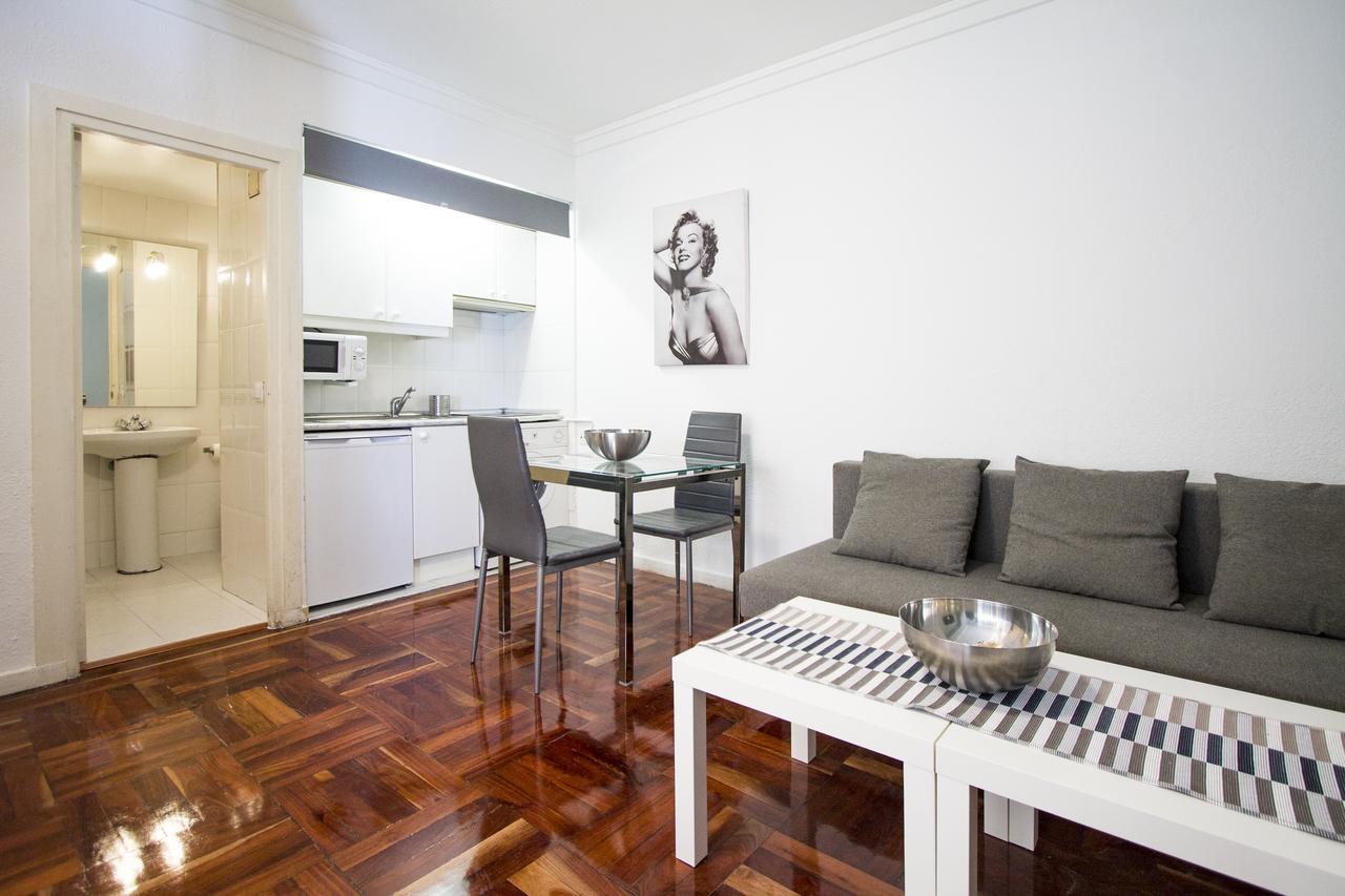 Apartamentos Rialto Madrid Exteriér fotografie